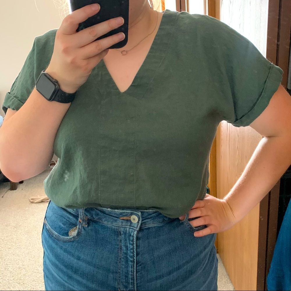 Cropped Forest Green V-Neck Blouse